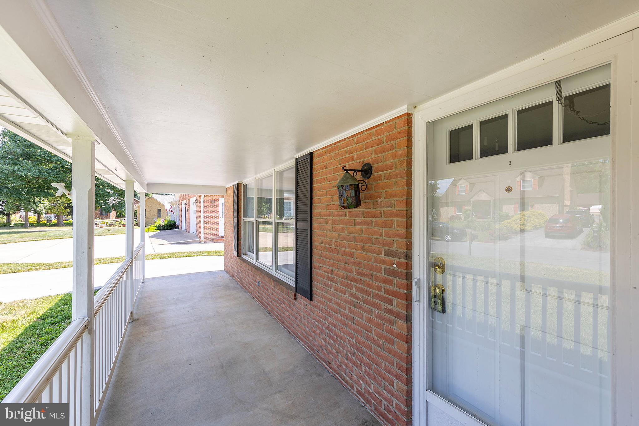 102 Russelcroft Road Winchester, VA 22601 - Photo 3 of 53 Covered Front Porch