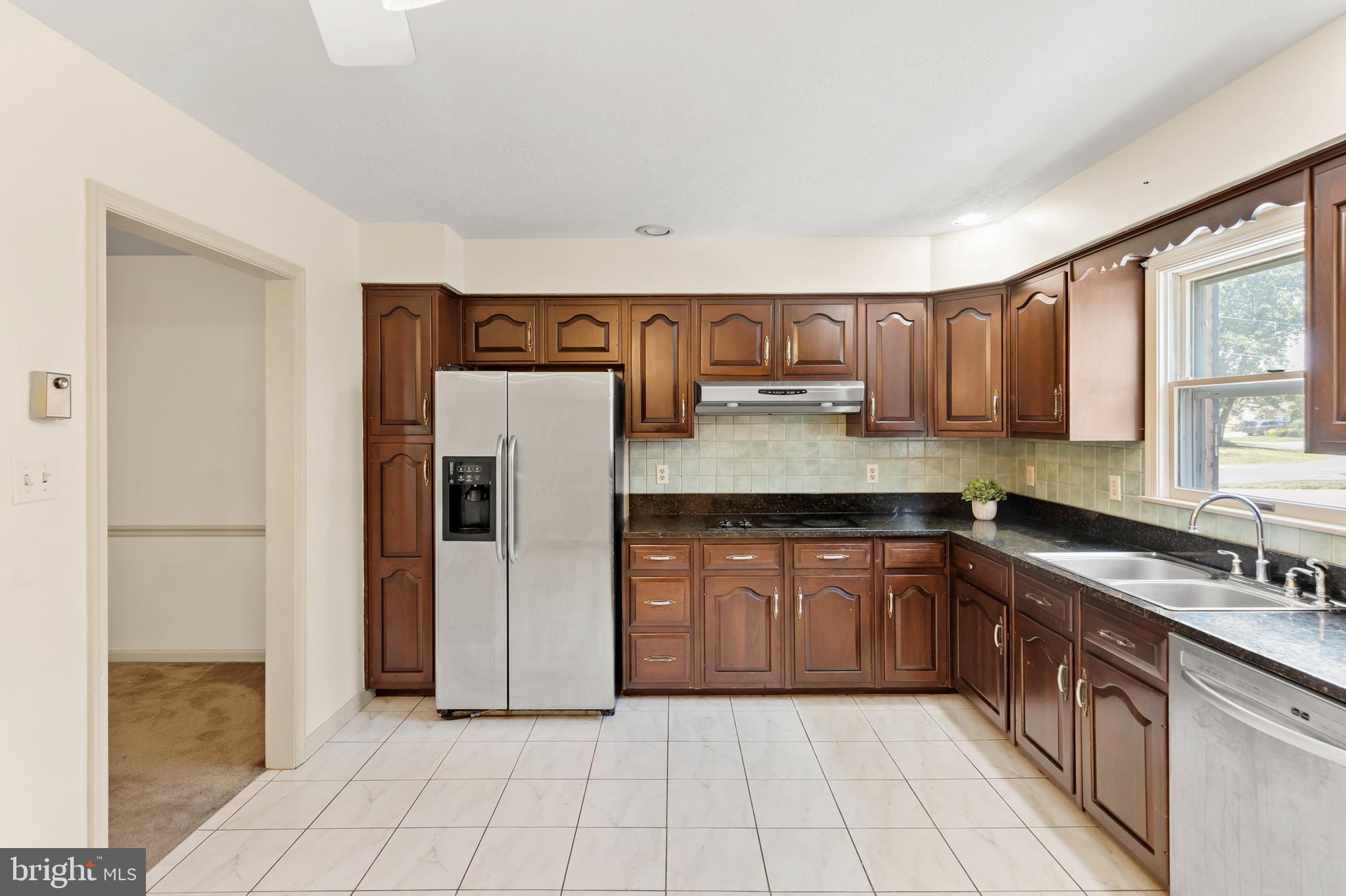 102 Russelcroft Road Winchester, VA 22601 - Photo 5 of 53