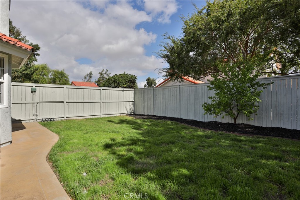 45800 Classic Way Temecula, CA 92592 - Photo 46 of 61 a view of backyard with green space