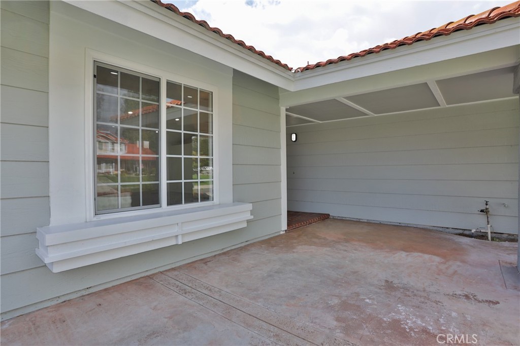 45800 Classic Way Temecula, CA 92592 - Photo 7 of 61 a view of an empty room with a window