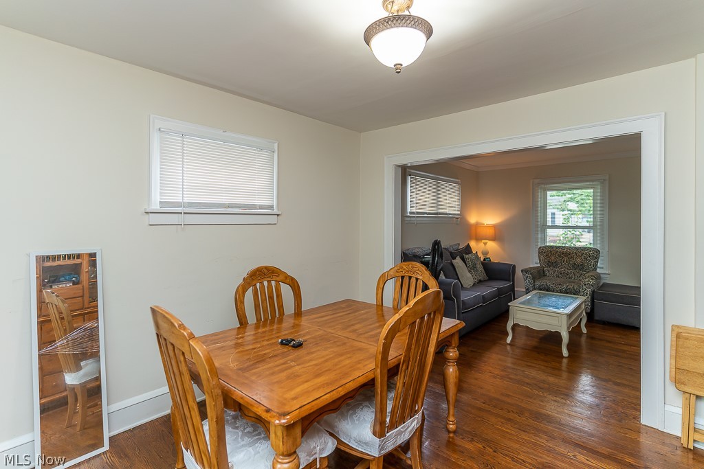 4501 Lilac Road Cleveland, OH 44121 - Photo 13 of 32