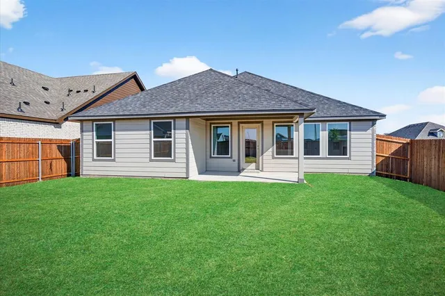 $331,760 | 2220 Trailside Drive, Sherman, TX 75092