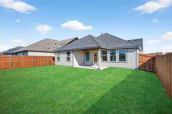 $319,890 | 2220 Trailside Drive, Sherman, TX 75092