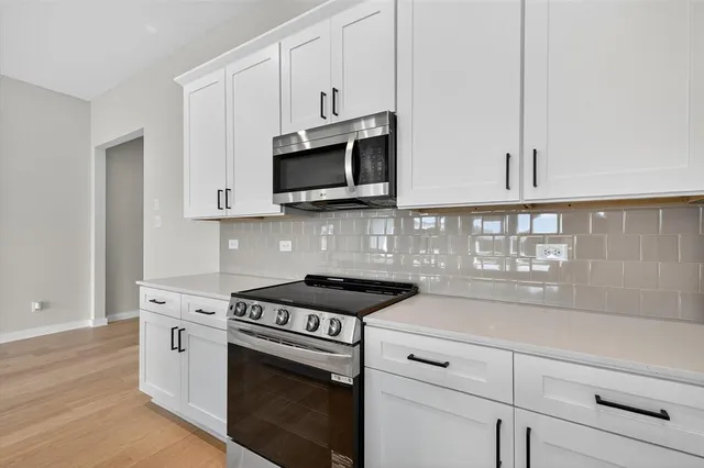 $331,760 | 2220 Trailside Drive, Sherman, TX 75092