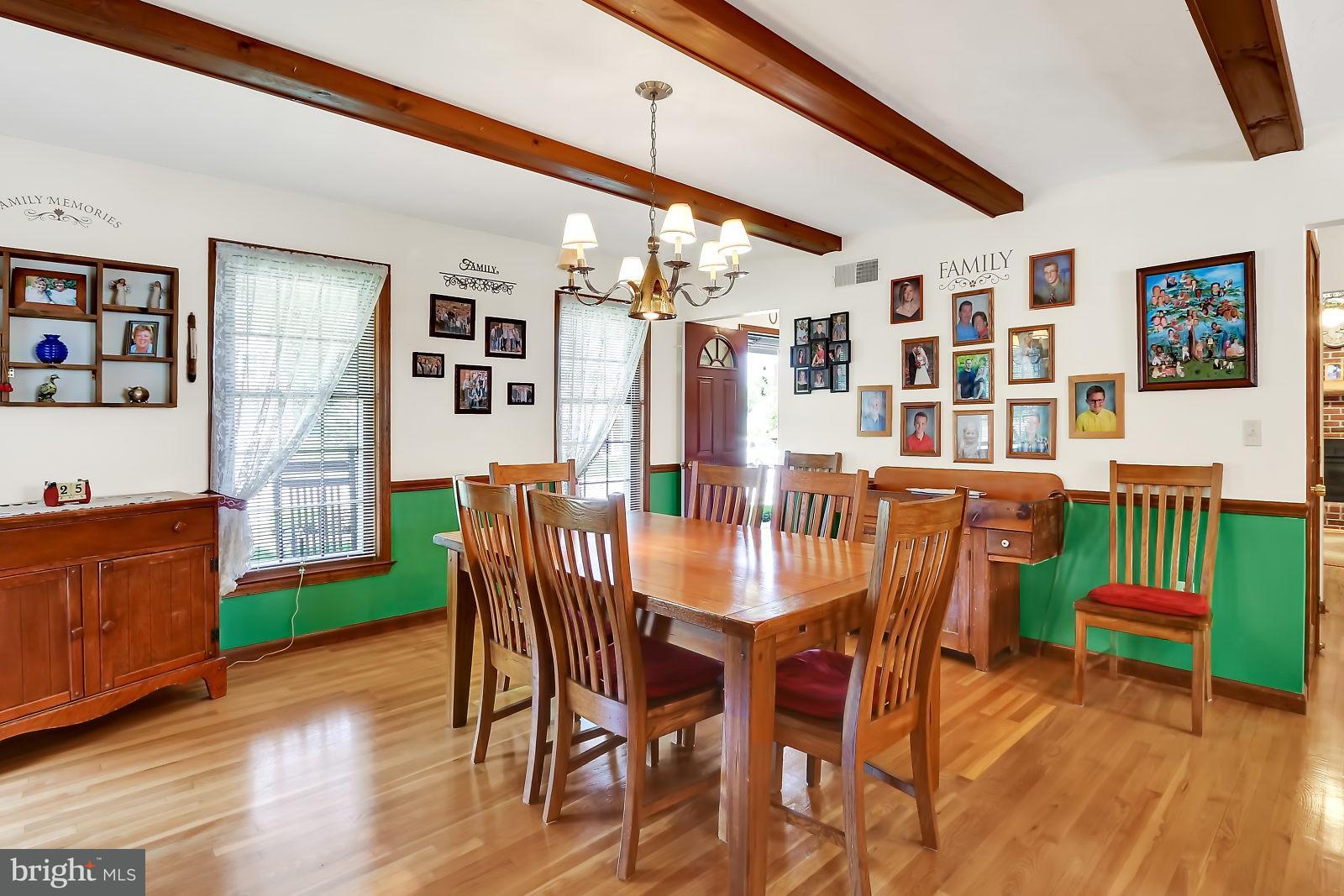 306 Glenview Road Spring Grove, PA 17362 - Photo 6 of 34