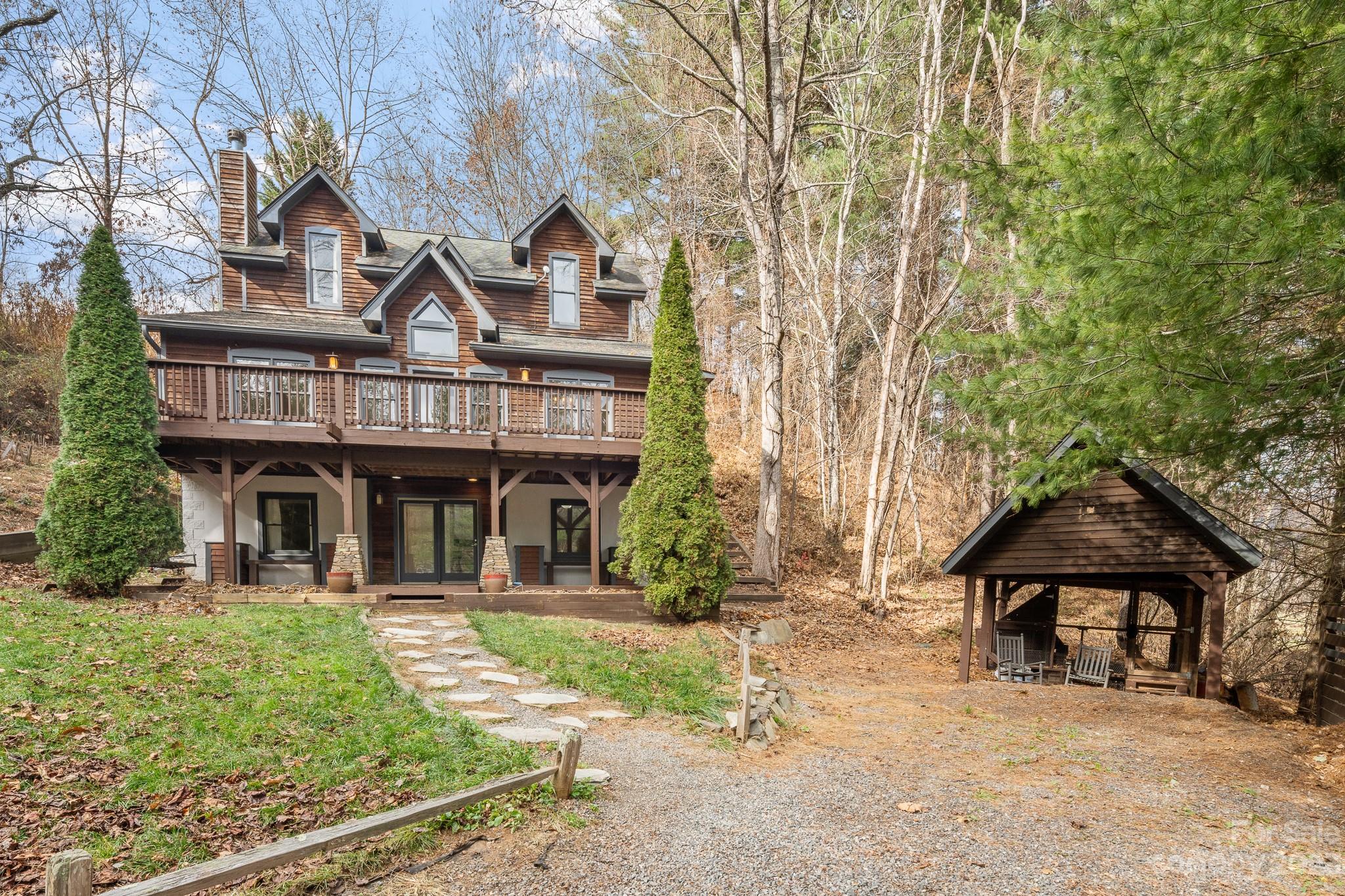 218 Potato Branch Road Leicester, NC 28748 - Photo 9 of 39 Gallery Image 9
