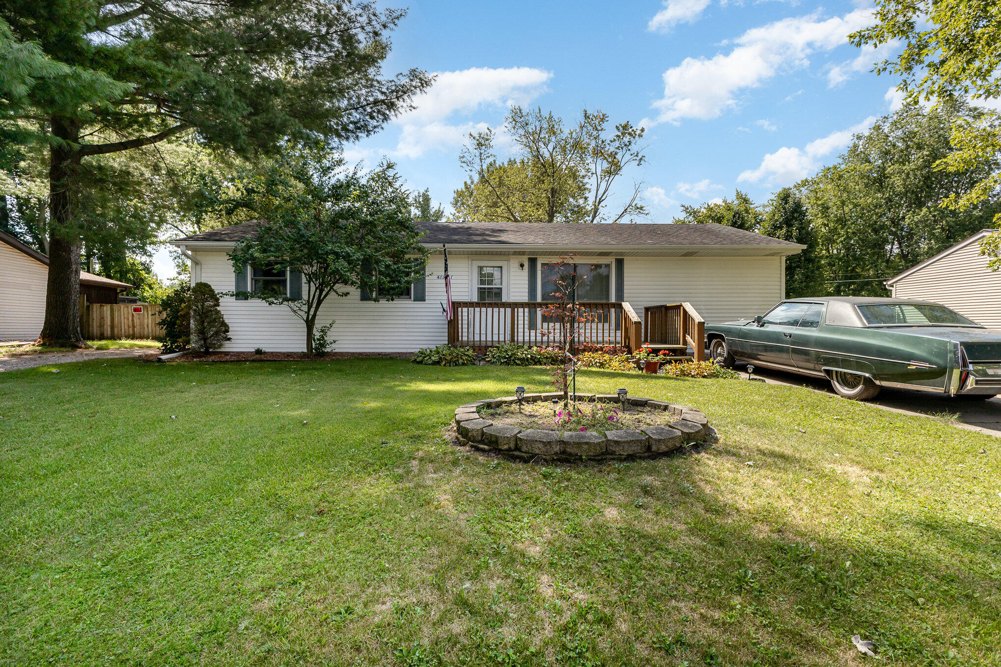 4857 Concord Road Demotte, IN 46310 - Photo 1 of 15 2038x1359