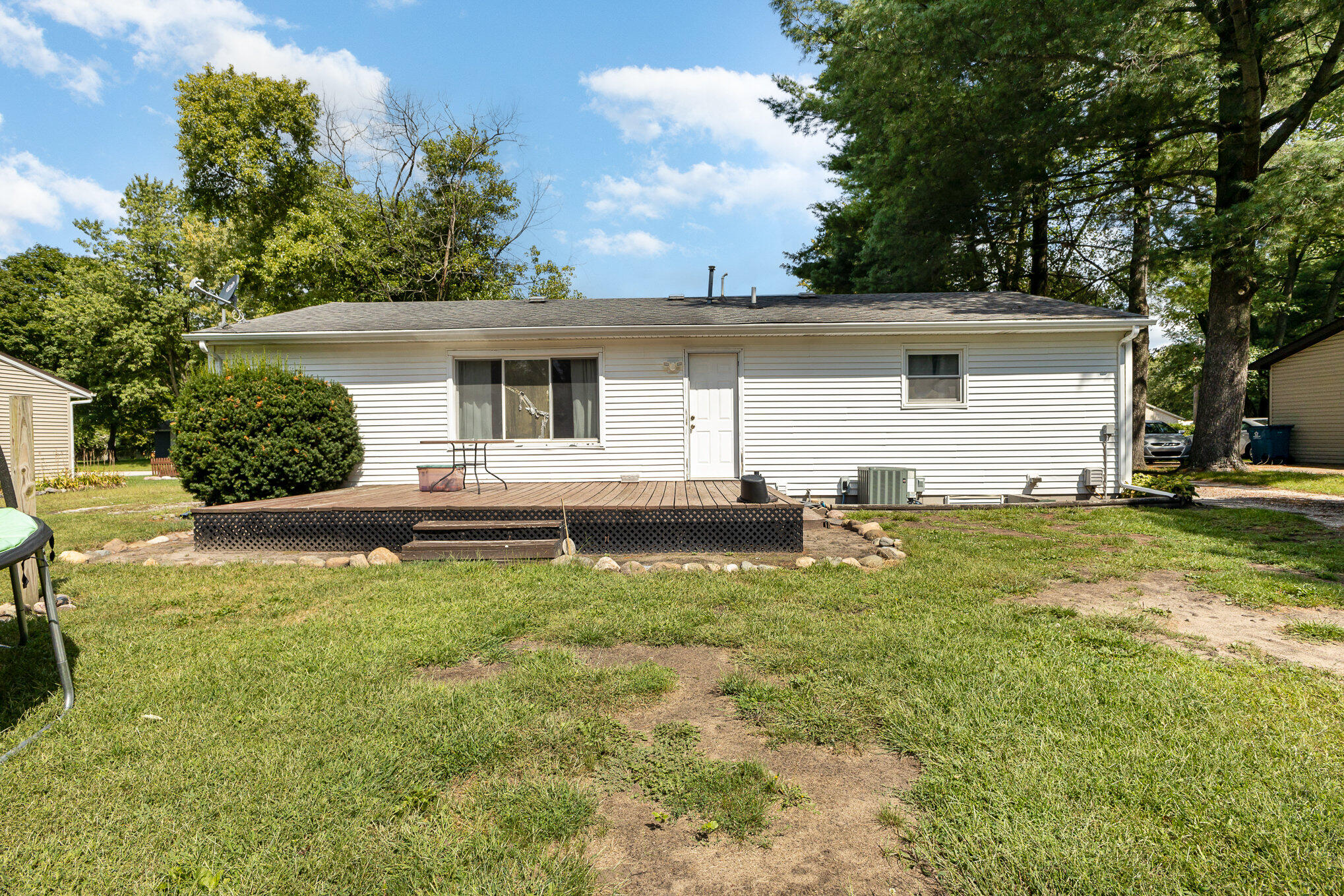 4857 Concord Road Demotte, IN 46310 - Photo 14 of 15 2038x1359