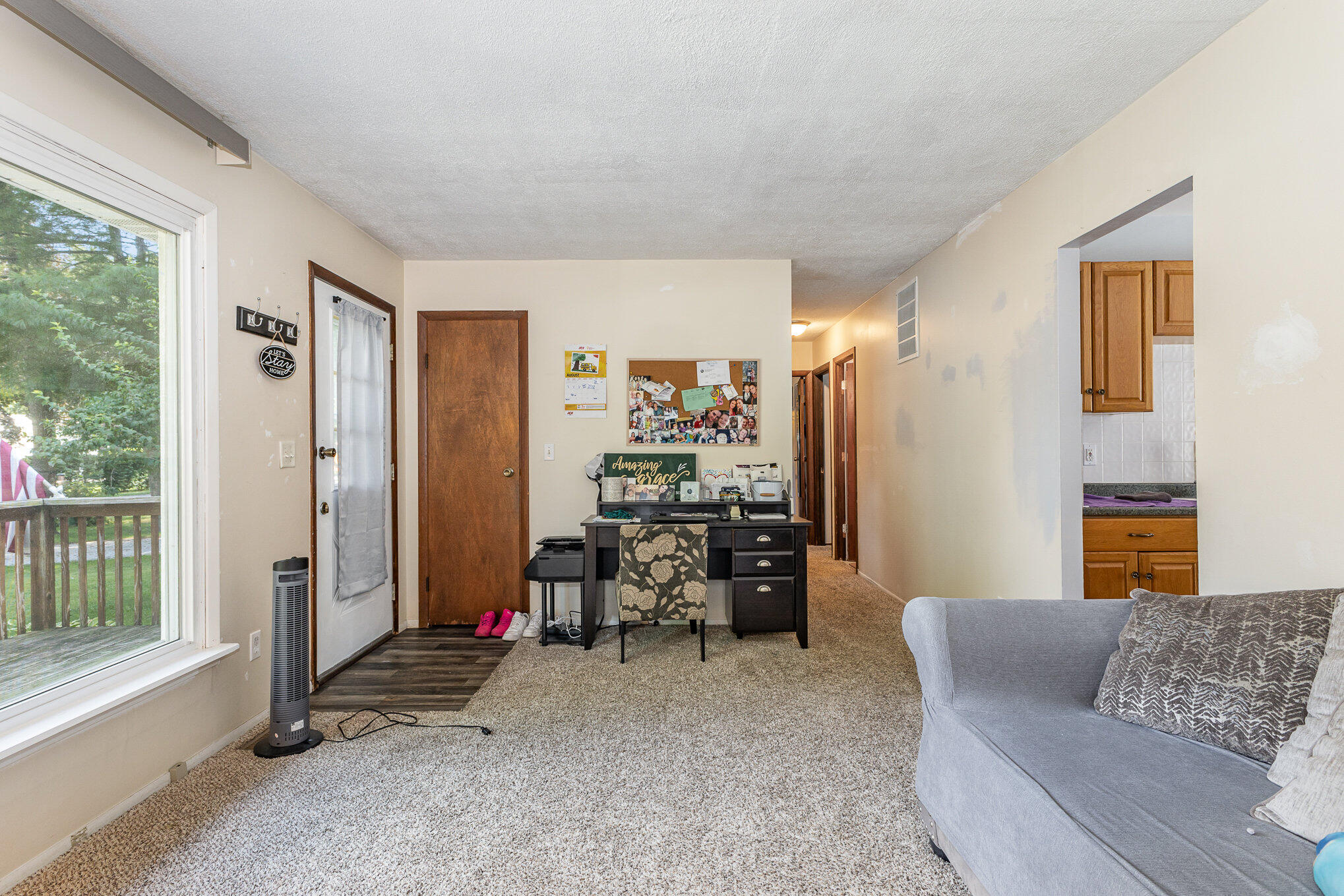 4857 Concord Road Demotte, IN 46310 - Photo 3 of 15 2038x1359
