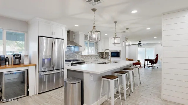 $3,200 | 5426 South College Avenue, Tempe, AZ 85283