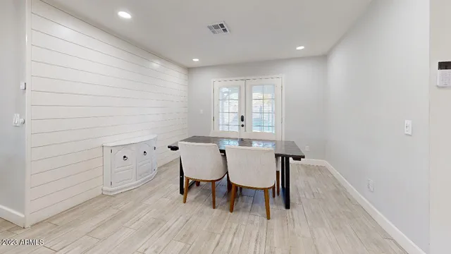 $3,200 | 5426 South College Avenue, Tempe, AZ 85283