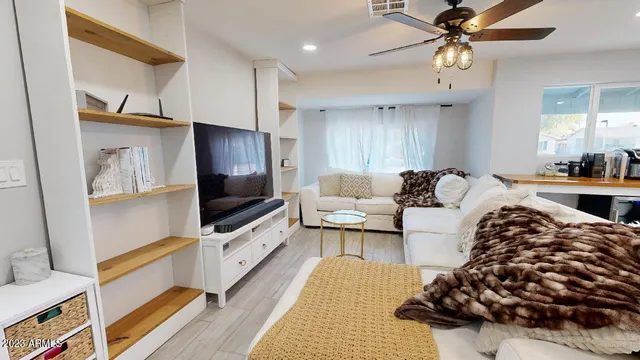 $3,200 | 5426 South College Avenue, Tempe, AZ 85283