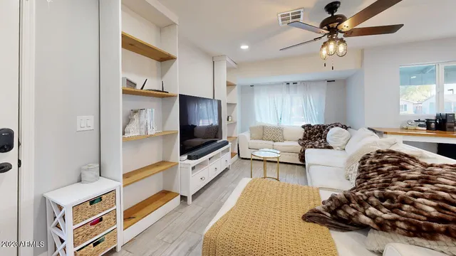 $3,200 | 5426 South College Avenue, Tempe, AZ 85283