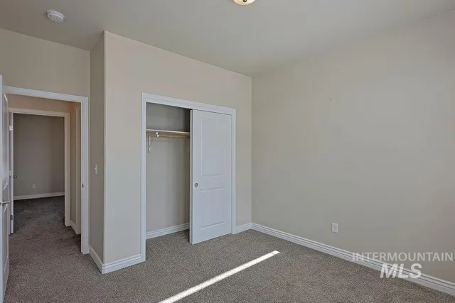 $359,900 | 428 Southwood Avenue West, Twin Falls, ID 83301