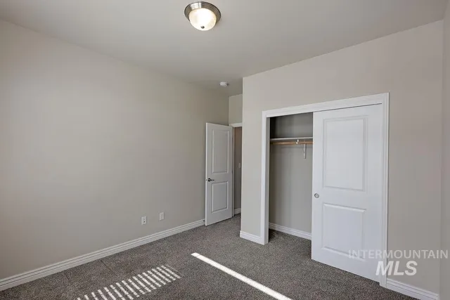 $359,900 | 428 Southwood Avenue West, Twin Falls, ID 83301