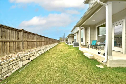 $2,250 | 11316 Gadsen Lane, Unit 52, Austin, TX 78754
