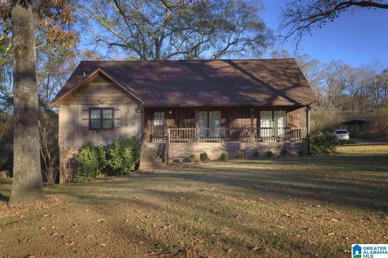 1608 East Ridgewood Road Jasper, AL 35504 - Photo 1 of 22