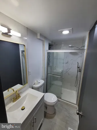 $2,450 | 2502 Federal Street, Philadelphia, PA 19146
