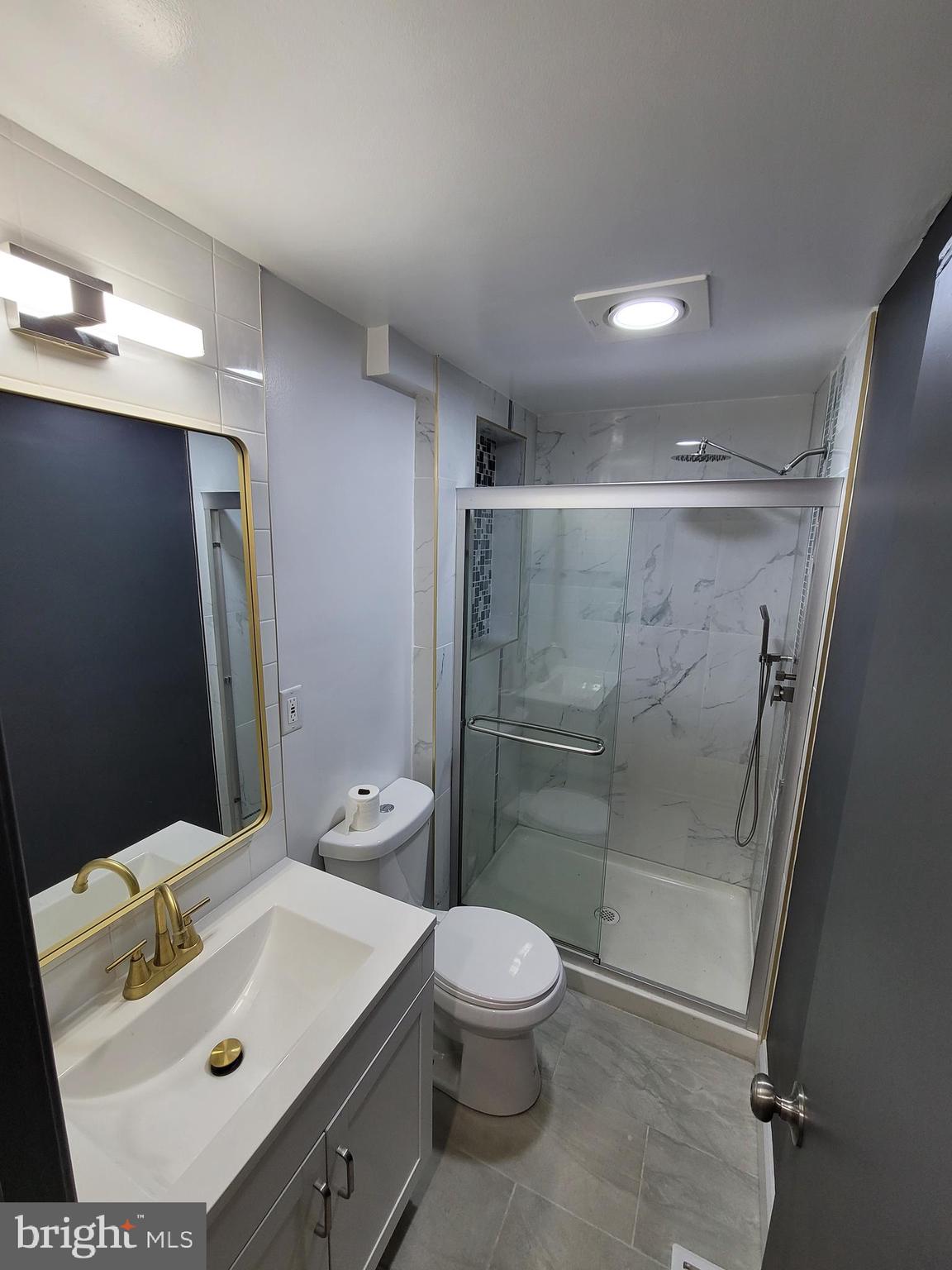 2502 Federal Street Philadelphia, PA 19146 - Photo 21 of 32