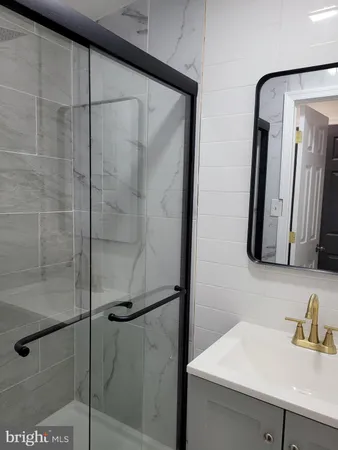 $2,450 | 2502 Federal Street, Philadelphia, PA 19146