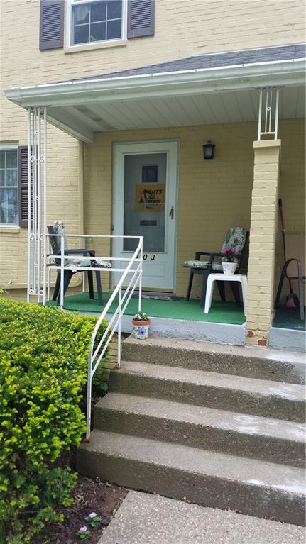 103 Raleigh Court Pittsburgh, PA 15237 - Photo 3 of 18 Gallery Image 3