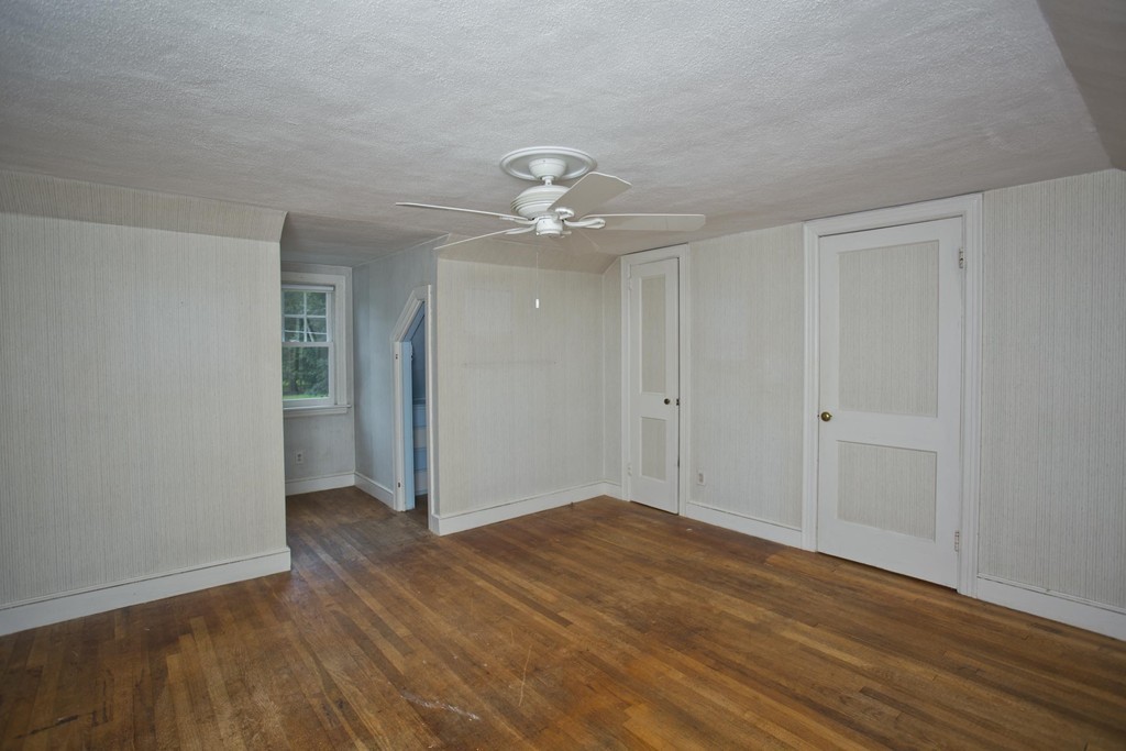 515 Maple Road Longmeadow, MA 01106 - Photo 15 of 22