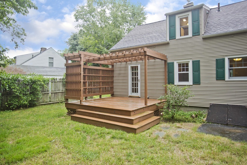 515 Maple Road Longmeadow, MA 01106 - Photo 20 of 22
