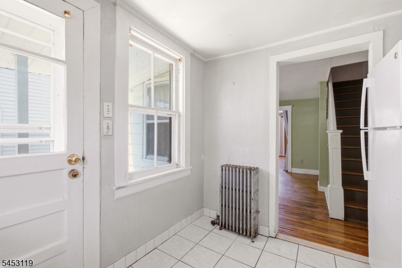 87 West Somerset Street Raritan, NJ 08869 - Photo 18 of 27 Gallery Image 18