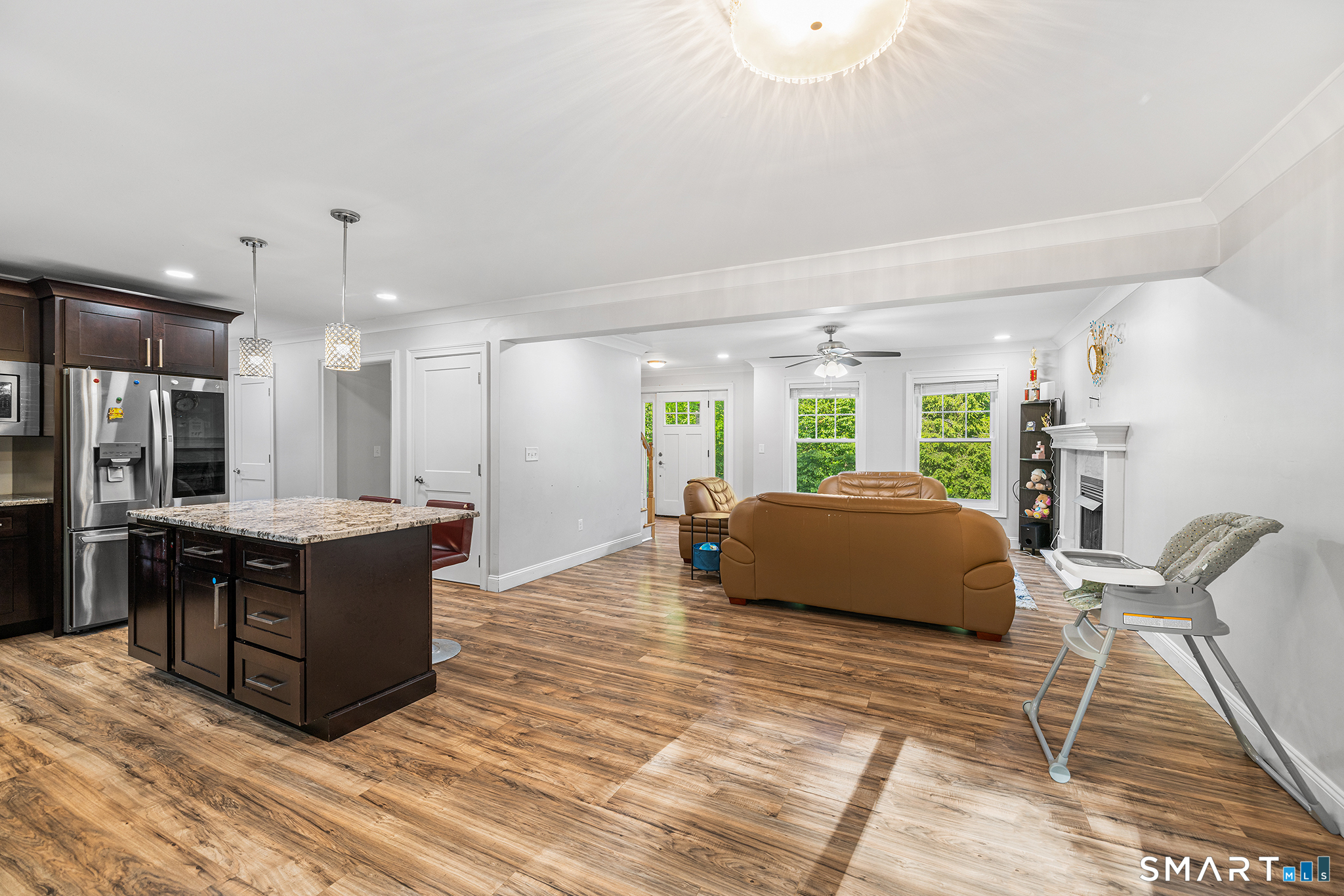 25 Spring Rock Road East Lyme, CT 06333 - Photo 9 of 36