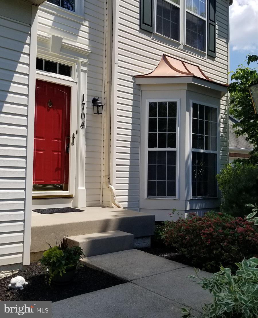 1704 Algonquin Road Frederick, MD 21701 - Photo 3 of 30