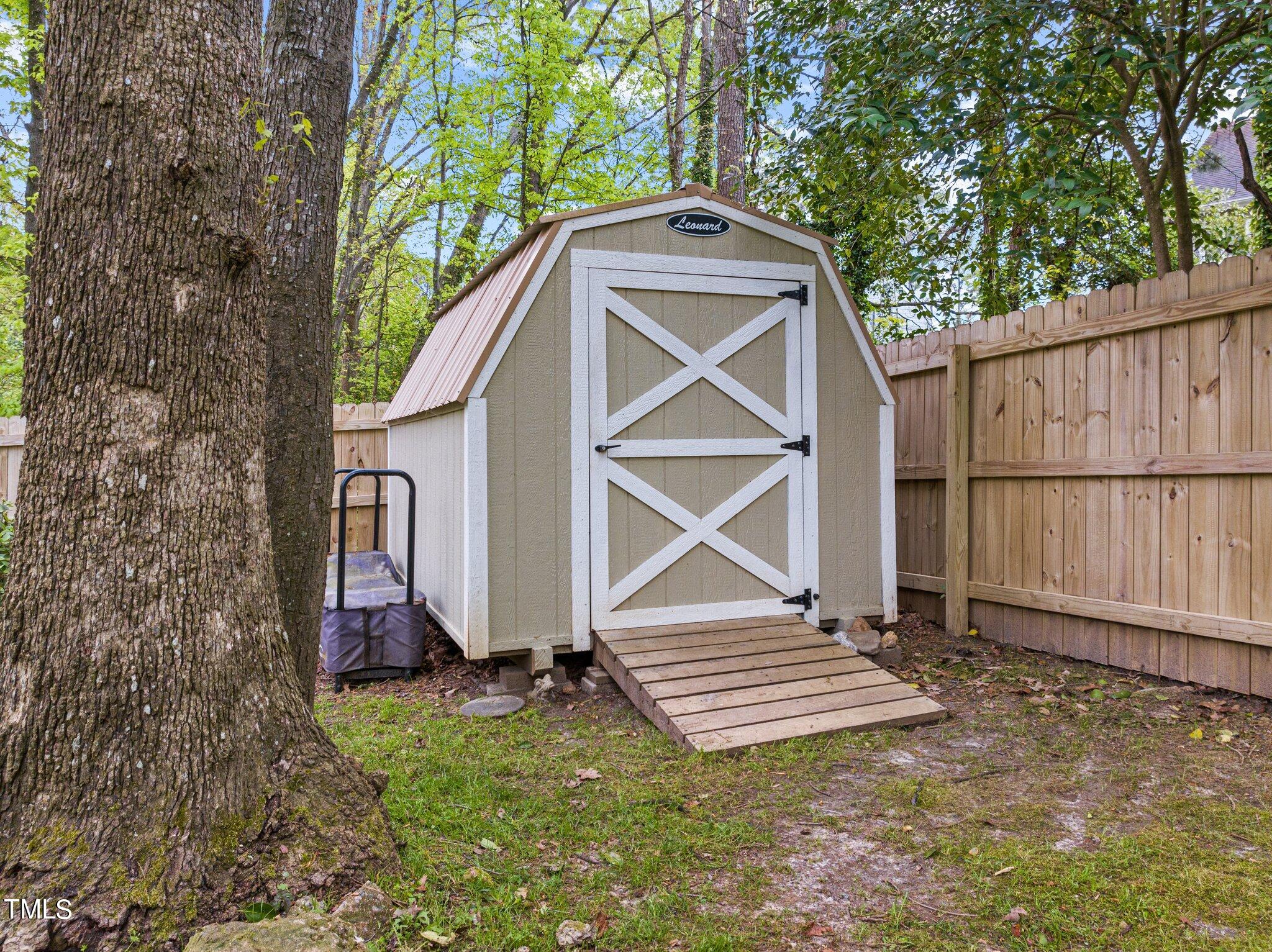 1401 Deboy Street Raleigh, NC 27606 - Photo 40 of 50 46-web-or-mls-DJI_0183