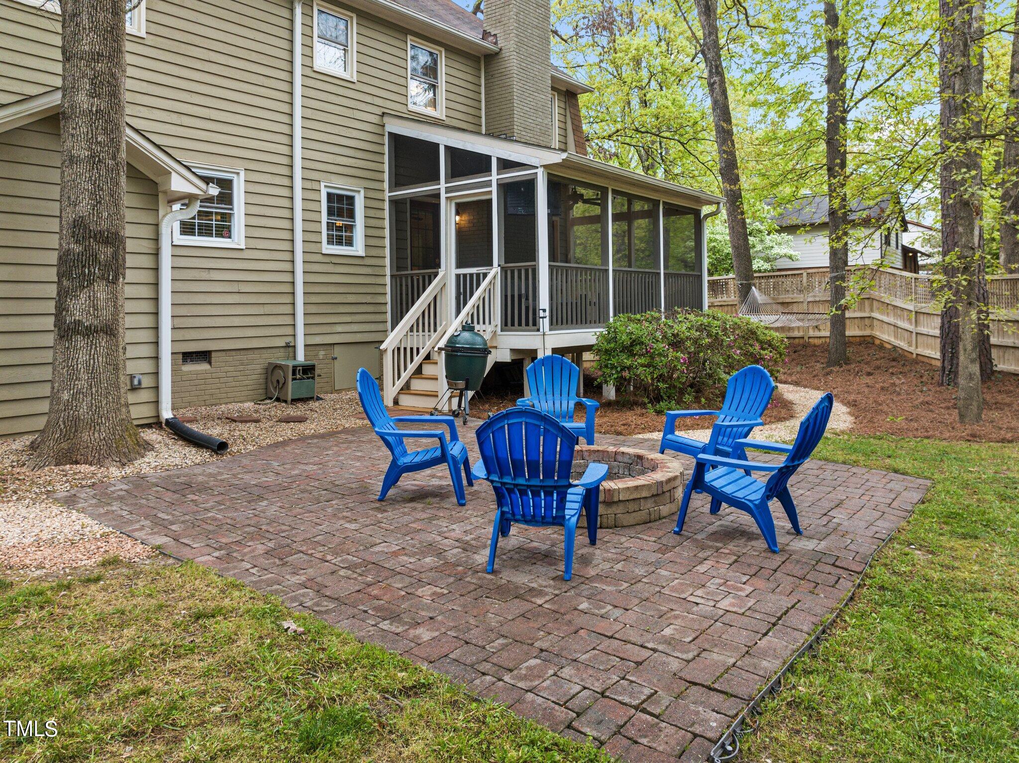 1401 Deboy Street Raleigh, NC 27606 - Photo 42 of 50 43-web-or-mls-DJI_0180