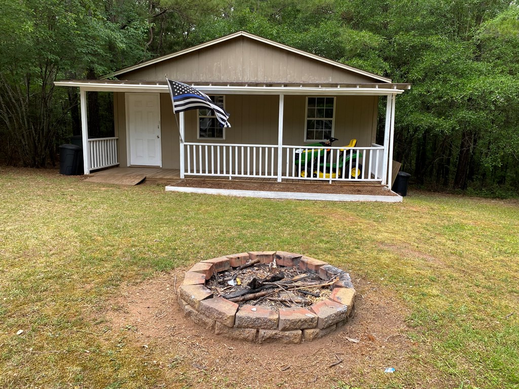 501 Hardy Road LaGrange, GA 30241 - Photo 36 of 37 a front view of a house with a yard