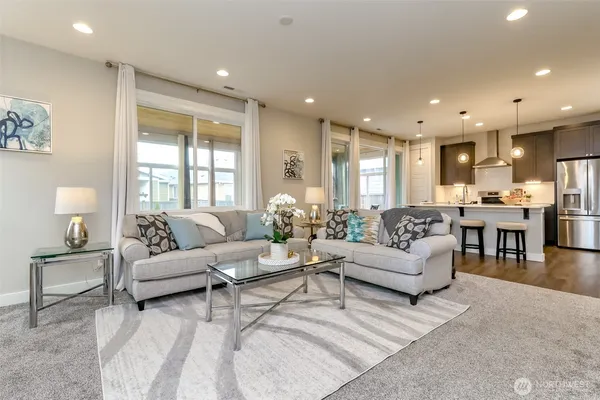 $729,900 | 12517 176th Street East, Puyallup, WA 98374