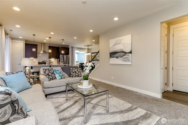 $729,900 | 12517 176th Street East, Puyallup, WA 98374