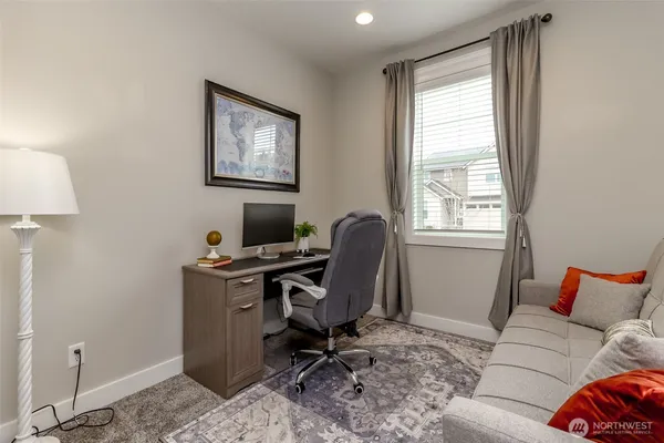 $729,900 | 12517 176th Street East, Puyallup, WA 98374