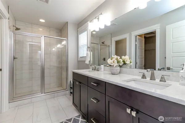 $729,900 | 12517 176th Street East, Puyallup, WA 98374