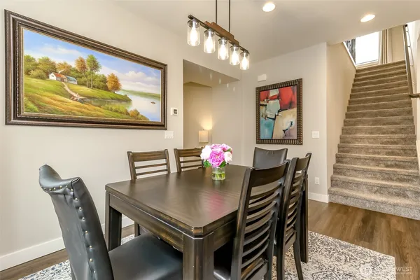 $729,900 | 12517 176th Street East, Puyallup, WA 98374