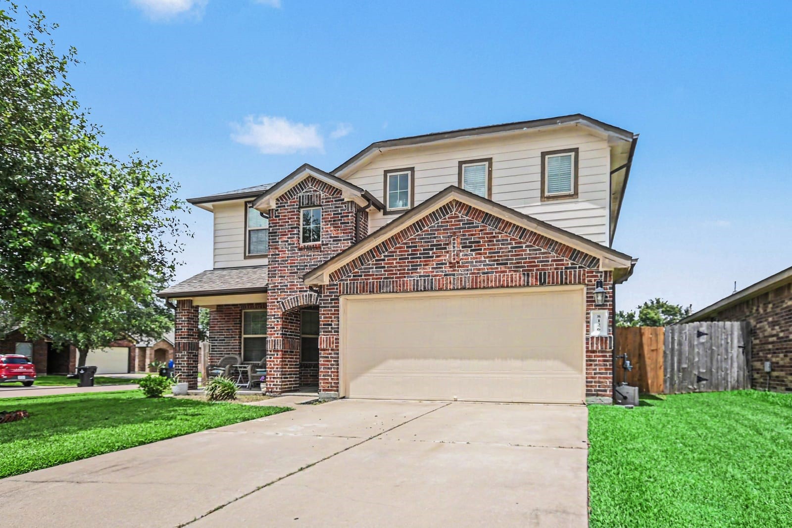 8126 Carillon Way Rosharon, TX 77583 - Photo 4 of 29