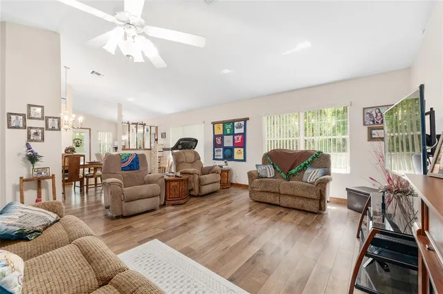 $370,000 | 12681 Southeast 54th Avenue, Belleview, FL 34420