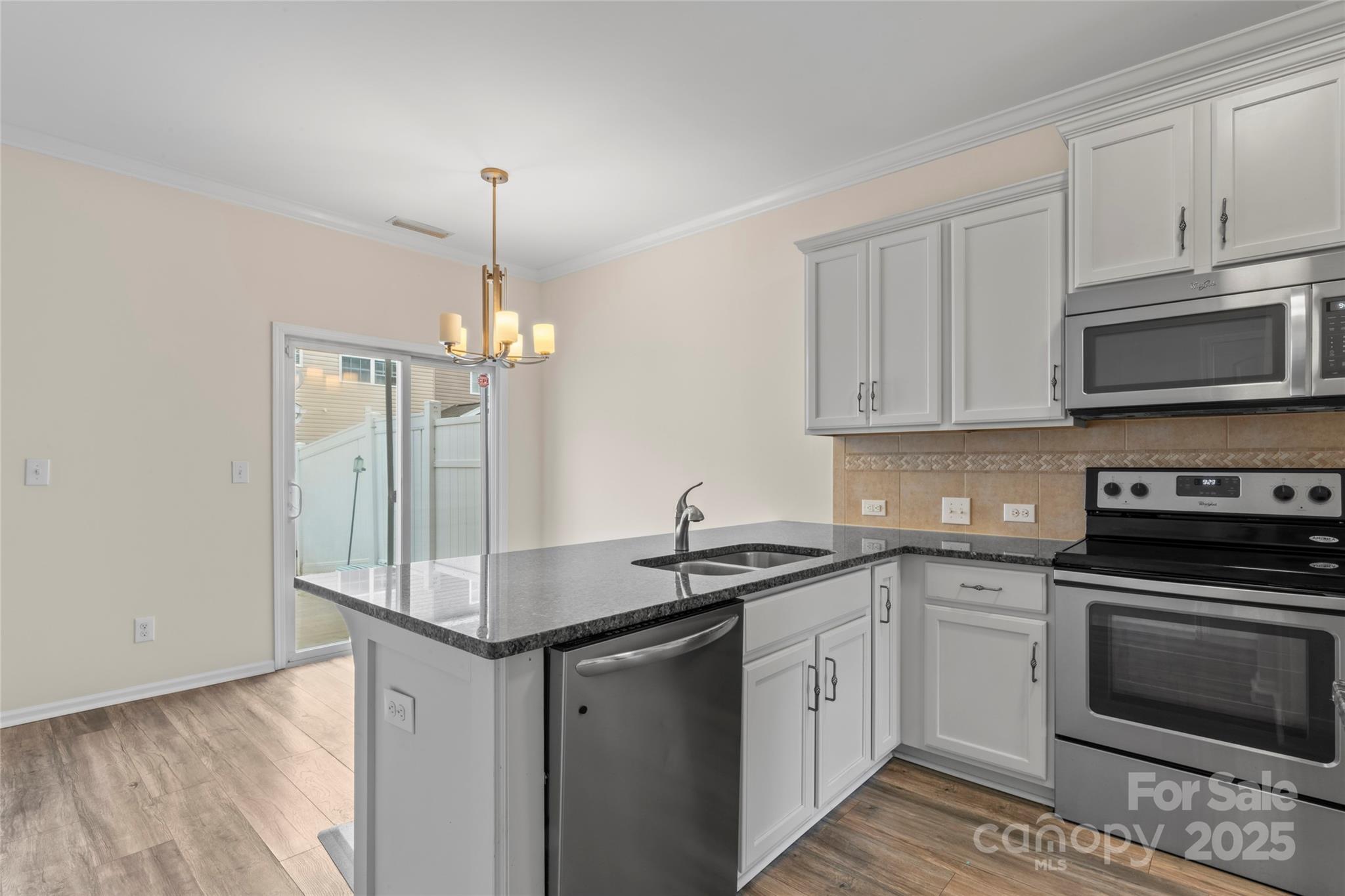 12772 Persimmon Tree Drive Charlotte, NC 28273 - Photo 6 of 32