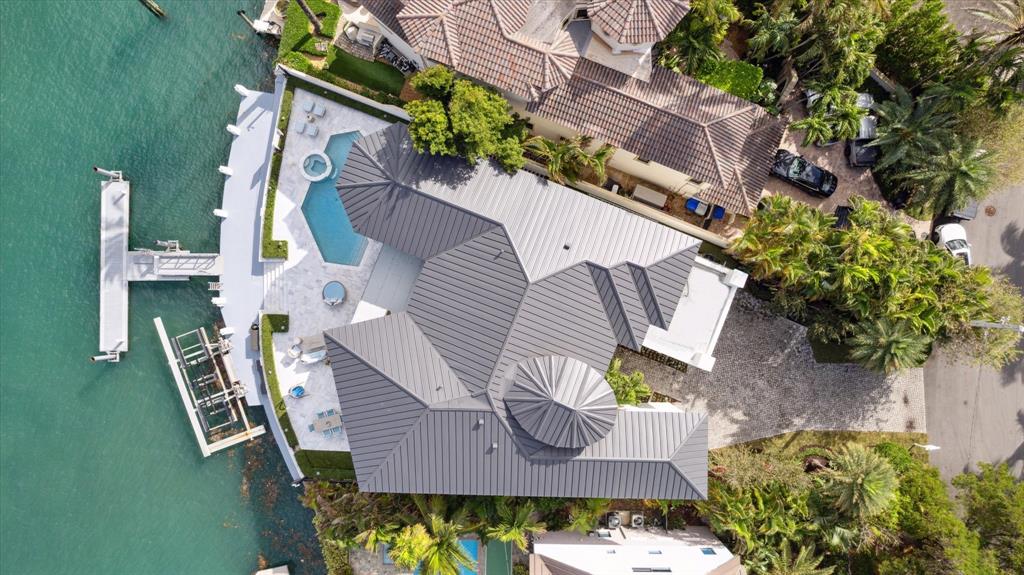 2400 Bay Drive Pompano Beach, FL 33062 - Photo 50 of 55 an aerial view of a house with table and chairs