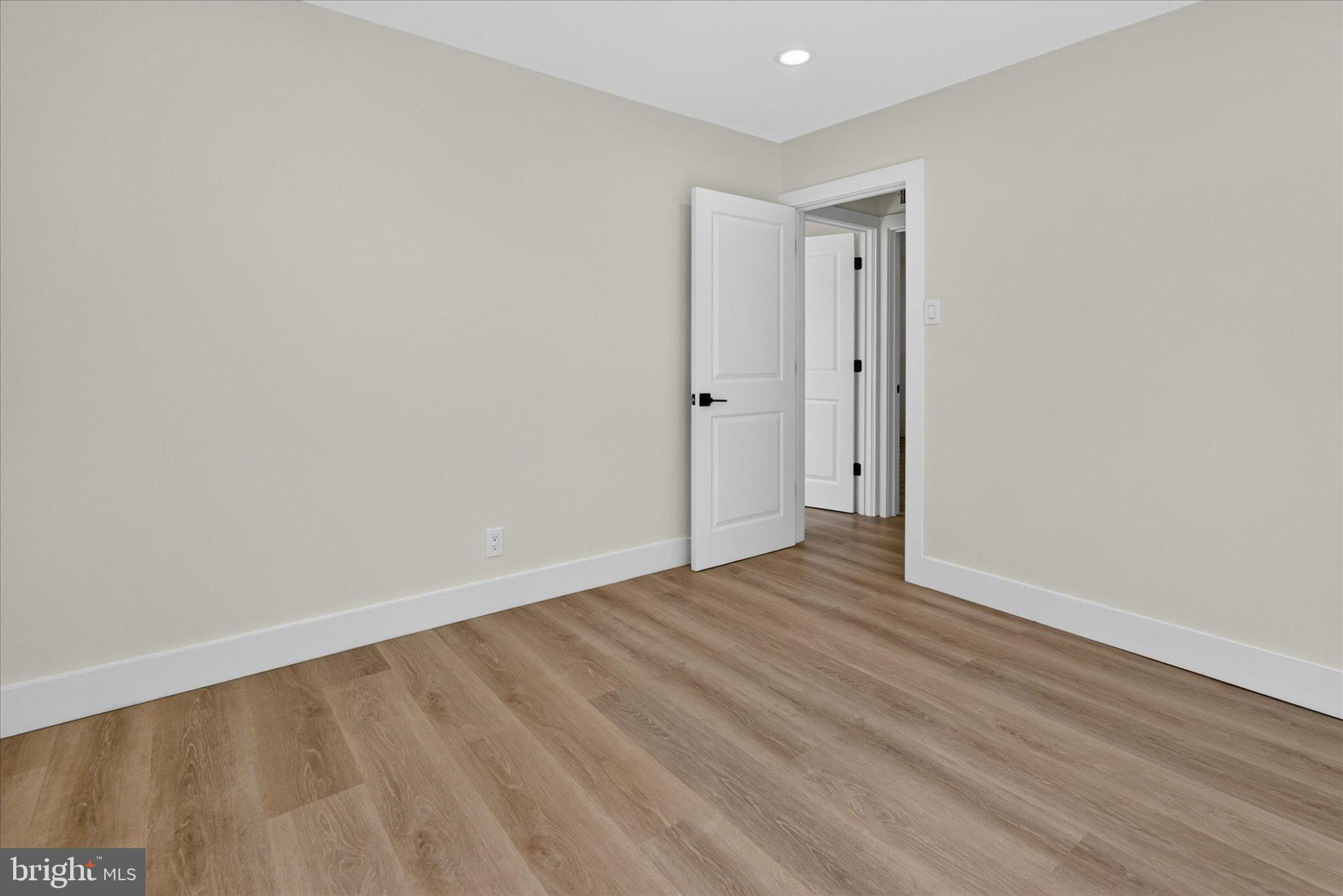 225 Drake Road Cherry Hill, NJ 08034 - Photo 28 of 38 Gallery Image 28