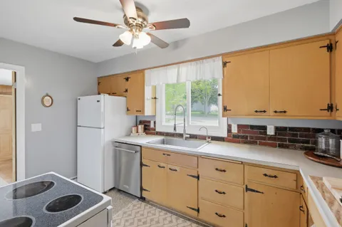 $460,000 | 6014 Hammersley Road, Madison, WI 53711
