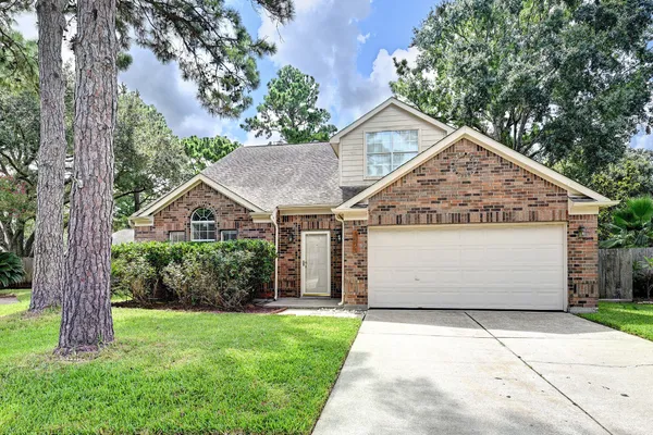 $299,000 | 7934 Autumn Laurel Trail, Houston, TX 77095