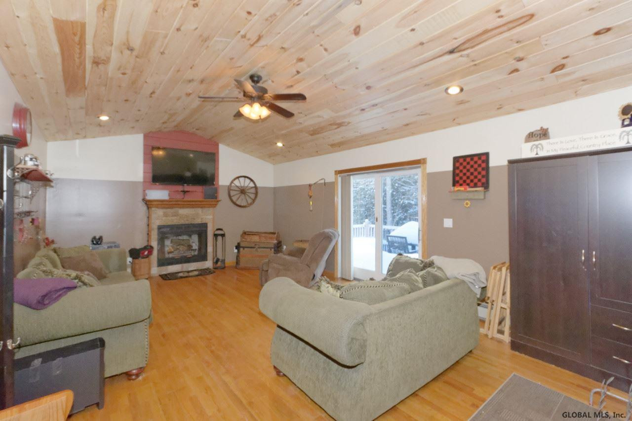 178 Union Mills Road Broadalbin, NY 12025 - Photo 14 of 43 16'8" X 14'3"
