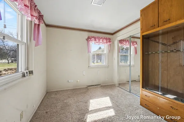 $257,000 | 503 West Gilson Street, Edmore, MI 48829