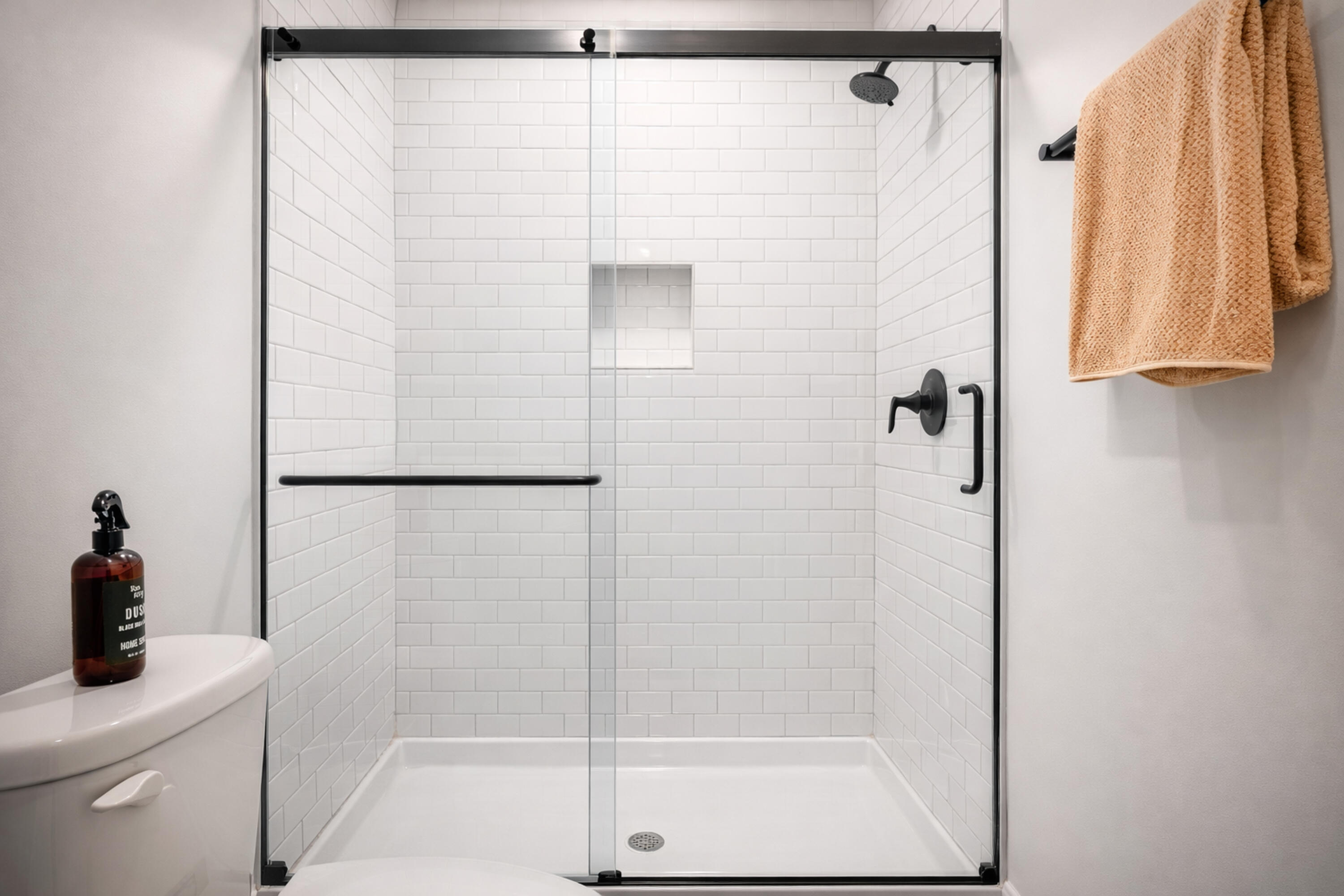 2021 Baldwin Street Chipley, FL 32428 - Photo 21 of 35 a bathroom with a shower