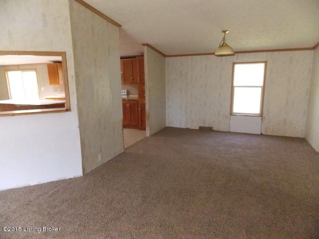 2091 Switzer Road Frankfort, KY 40601 - Photo 7 of 14 Dining Room