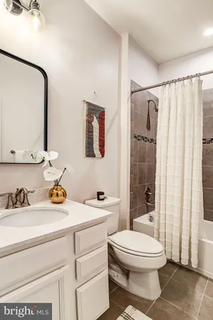 $769,900 | 22317 Seabring Terrace, Ashburn, VA 20148